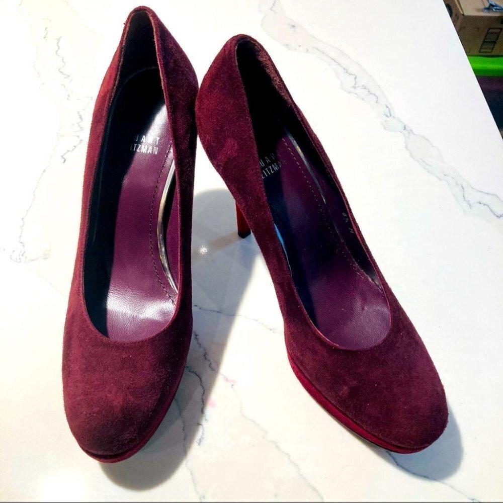 STUART WEITZMAN Sz 8.5 Burgundy Red Suede Heels Platform Woodgrain Design Shoes